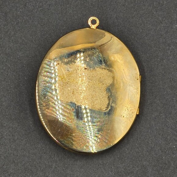 Vintage Gold Tone Filigree Oval Locket Pendant 2" Statement Boho Jewelry - Picture 5 of 5